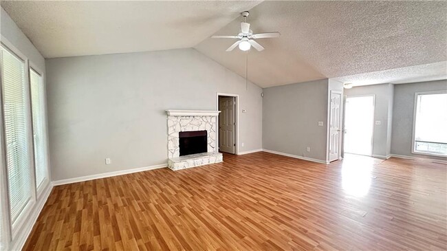 Foto del edificio - 1227 Torrey Pl SE