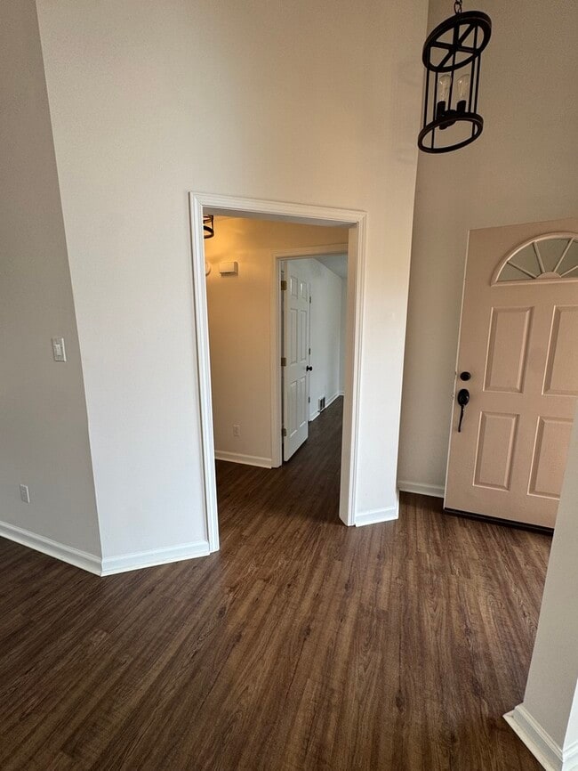 Foto del edificio - 1966 Abbott Cove