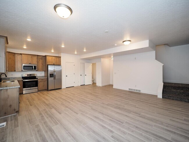 Foto del edificio - Great Townhome in Riverton