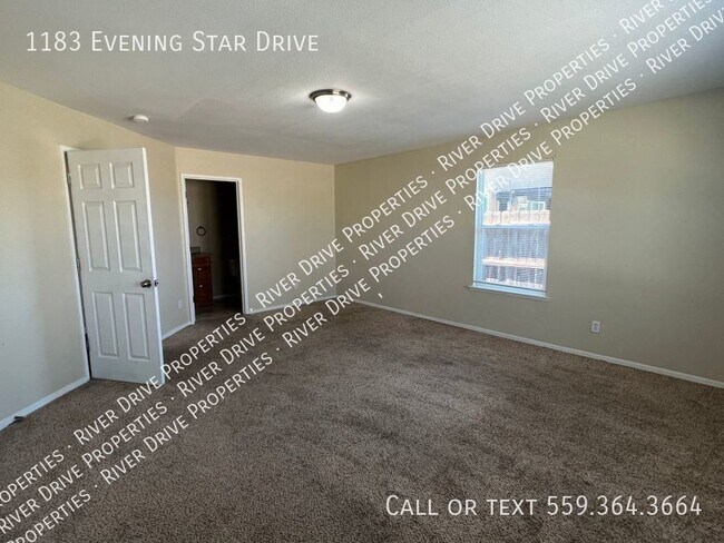 Building Photo - 6-Bedrooms, 6-Bathroom, & A Whole Lot of S...