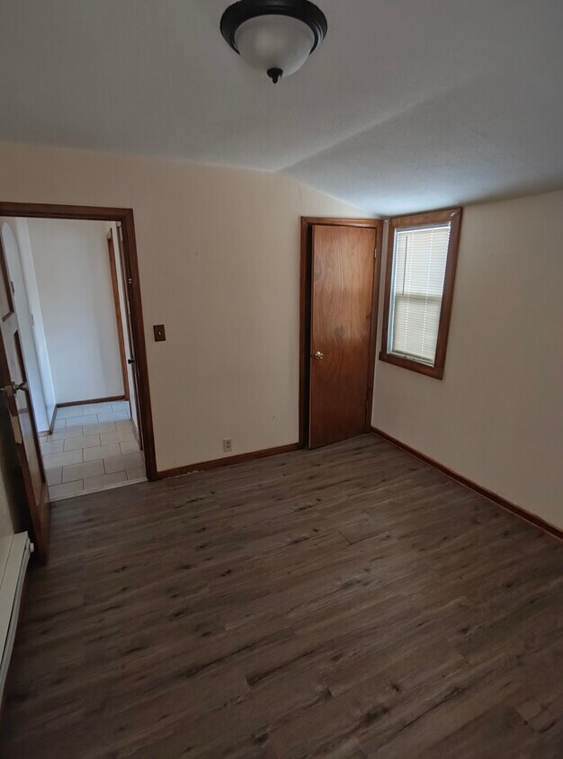 Primary Photo - 4650 N 39th St