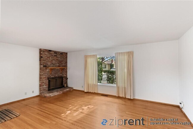 Foto del edificio - 1630 Lark Ave
