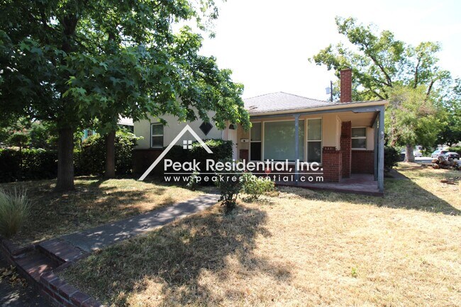 Building Photo - Charming 3bd/1ba North Sacramento Home