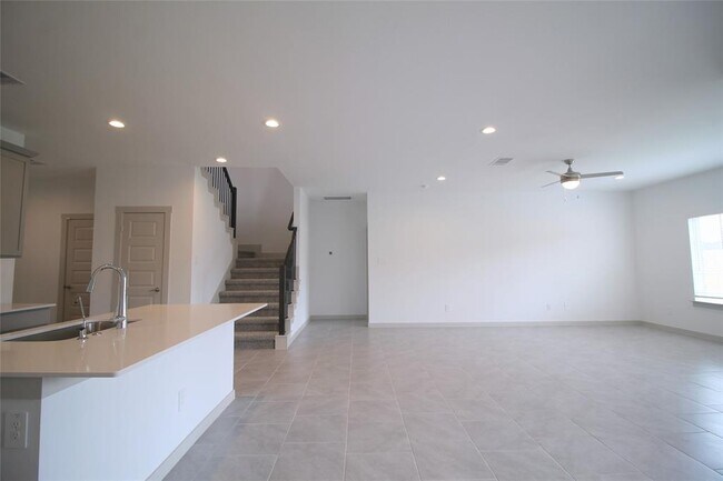 Building Photo - 29315 Pikes Peak Dr