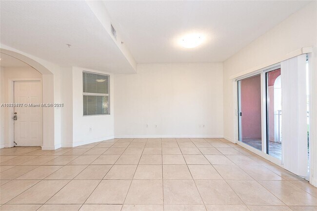 Foto del edificio - 10901 NW 83rd St