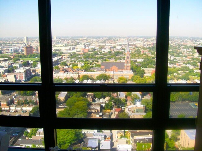 Foto del edificio - 1636 N Wells St