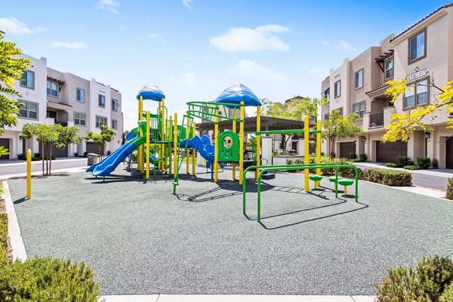 Play Area - 429 Lake Shore Way
