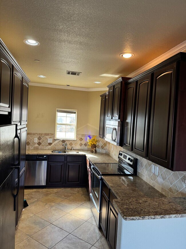 Photo - 706 S Jupiter Rd House