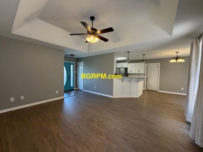 Building Photo - House rent ready Magness Creek!