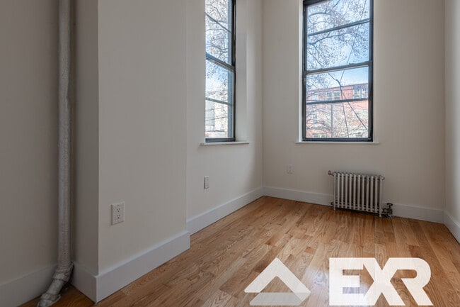 Building Photo - 641 St Marks Ave