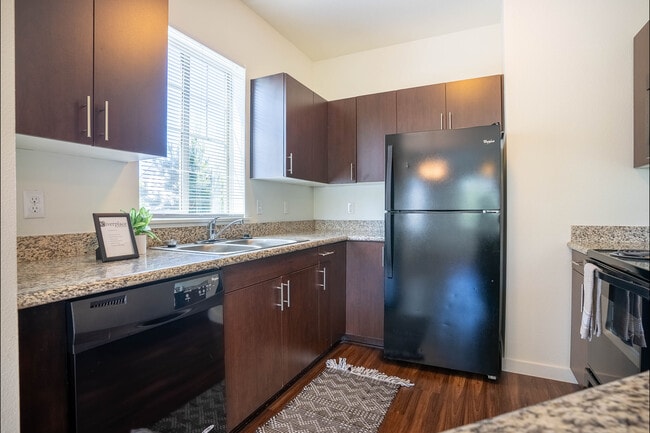 Building Photo - Riverplace Apartment Homes