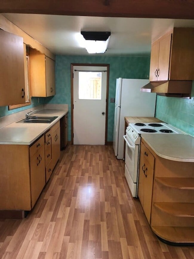 Foto del edificio - 7237 SW Canyon Dr