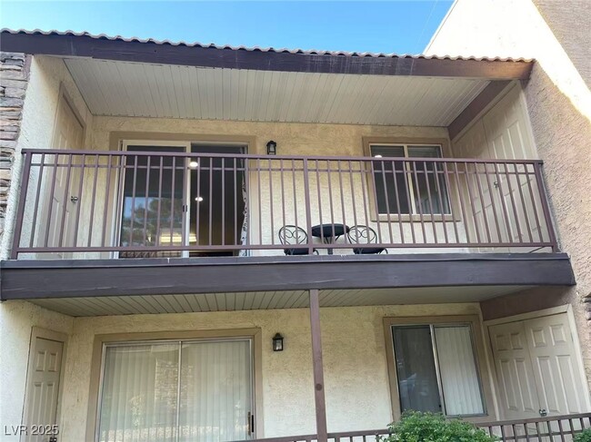 Foto del edificio - 5180 Indian River Dr