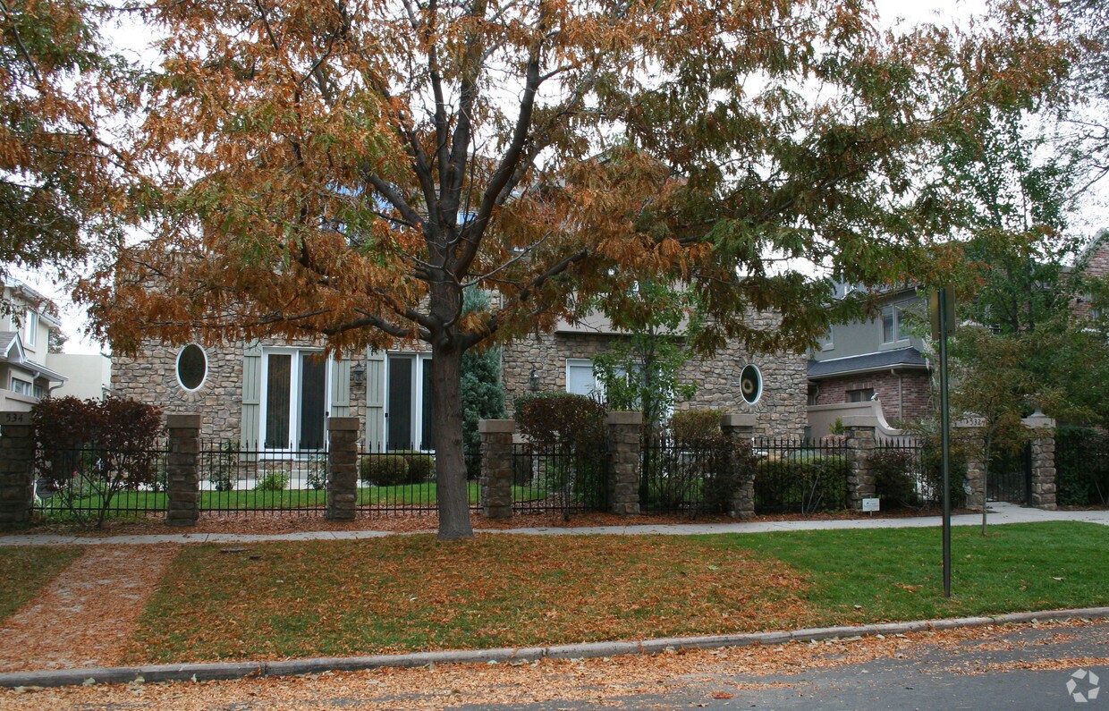 Foto del edificio - 532-538 Garfield St