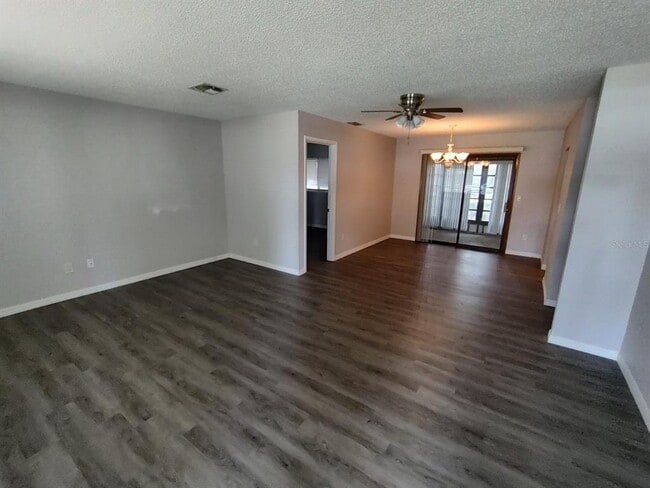 Building Photo - 9180 SW 101st Pl