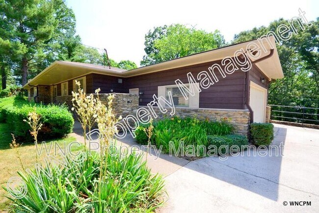 Foto del edificio - 111 Kimberly Knoll Rd