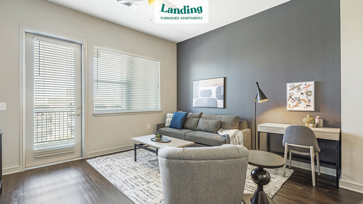 Foto principal - 801 Lake Carolyn Pkwy
