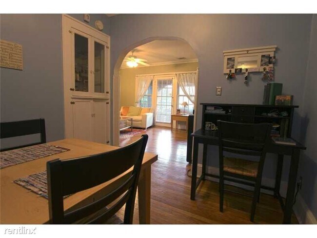 Building Photo - 1 br, 1 bath Condo - 795 Ponce De Leon Pl NE