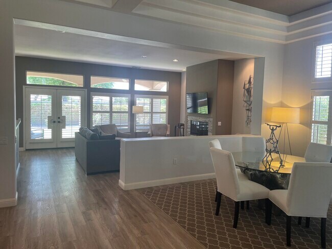 Building Photo - 37115 Golden Pebble Ave