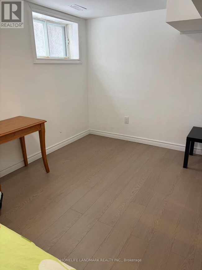 Building Photo - 46 Verwood Ave