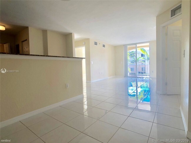 Foto del edificio - 13820 NE 3rd Ct