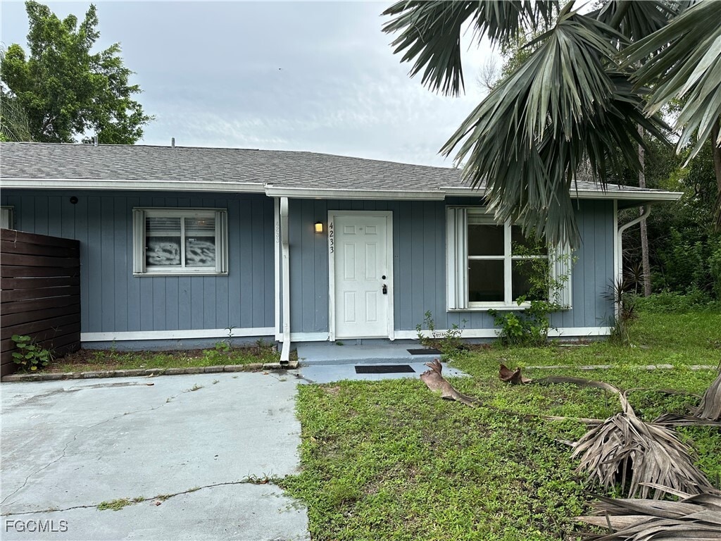 Foto principal - 4233 Pine Drop Ln
