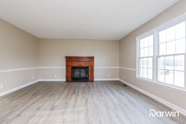 Foto del edificio - 2902 Miles Dr