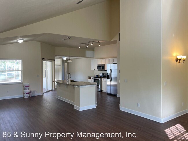 Foto del edificio - 5 br, 2 bath House - 5361 Somerville Dr