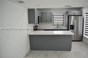 Foto del edificio - 2 br, 2.5 bath House - 6201 SW 138th Ct