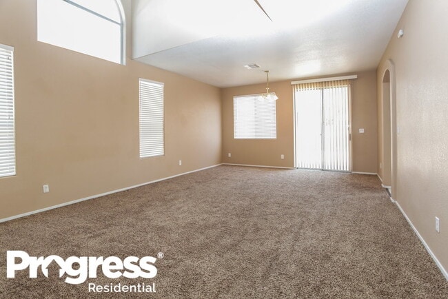 Building Photo - 5212 Ruffled Grouse Ct