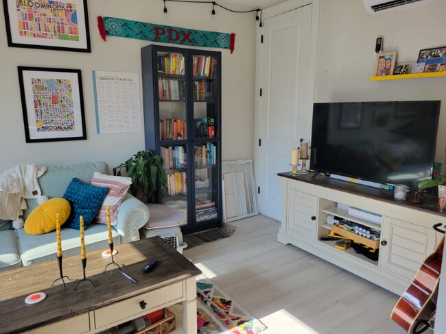 Foto del edificio - 839 Kennedy St NW