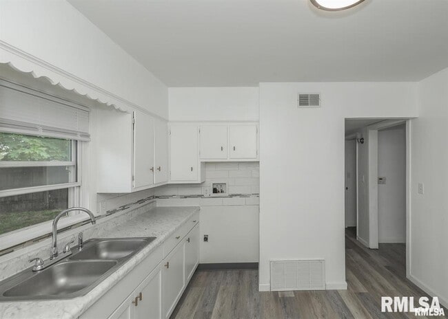 Foto del edificio - 609 23rd St