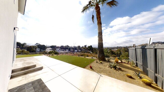 Foto del edificio - 5266-5268 Tipton St