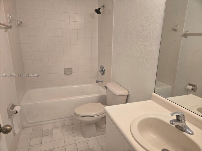 Foto del edificio - 2731 SE 17th Ave
