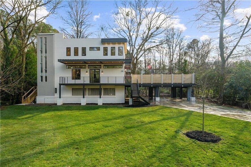 Photo - 942 Peachtree Battle Circle NW Unit