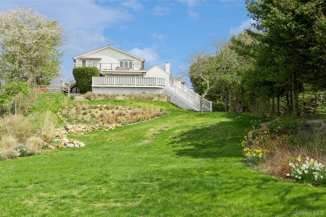 Building Photo - 155 Essex St