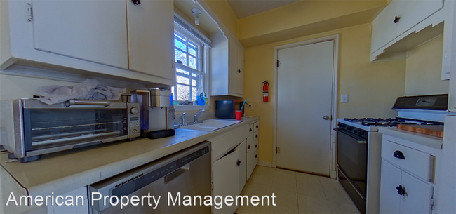 Foto del edificio - 3 br, 2 bath House - 804 Bertrand St