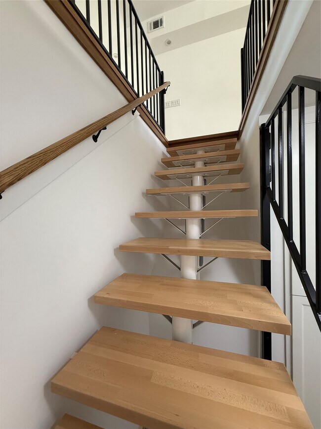 Foto del edificio - 3400 Timmons Ln