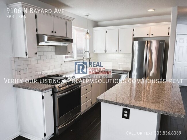 Building Photo - 9106 N Bayard Ave