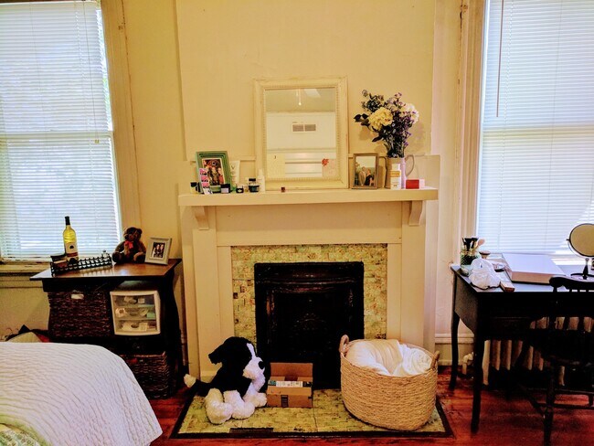 Foto del edificio - 1612 Floyd Ave