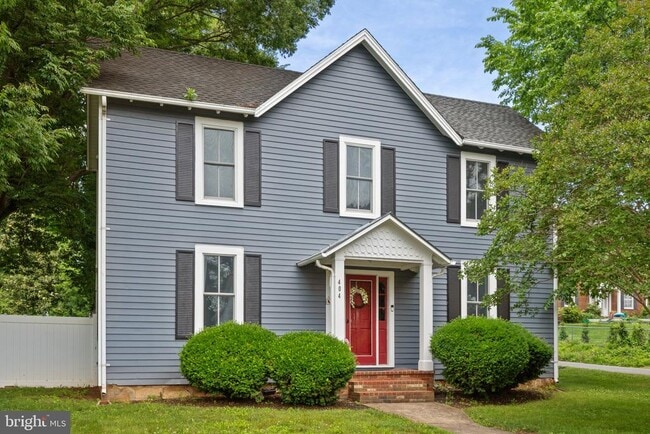 Building Photo - 404 N Franklin St