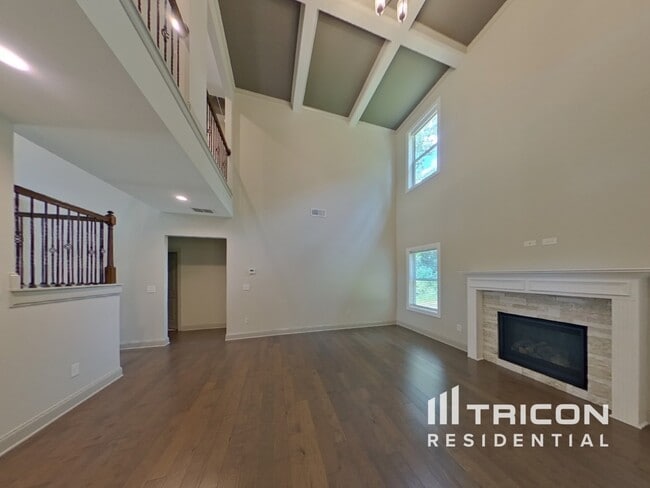 Building Photo - 3227 Brigadier Way SW
