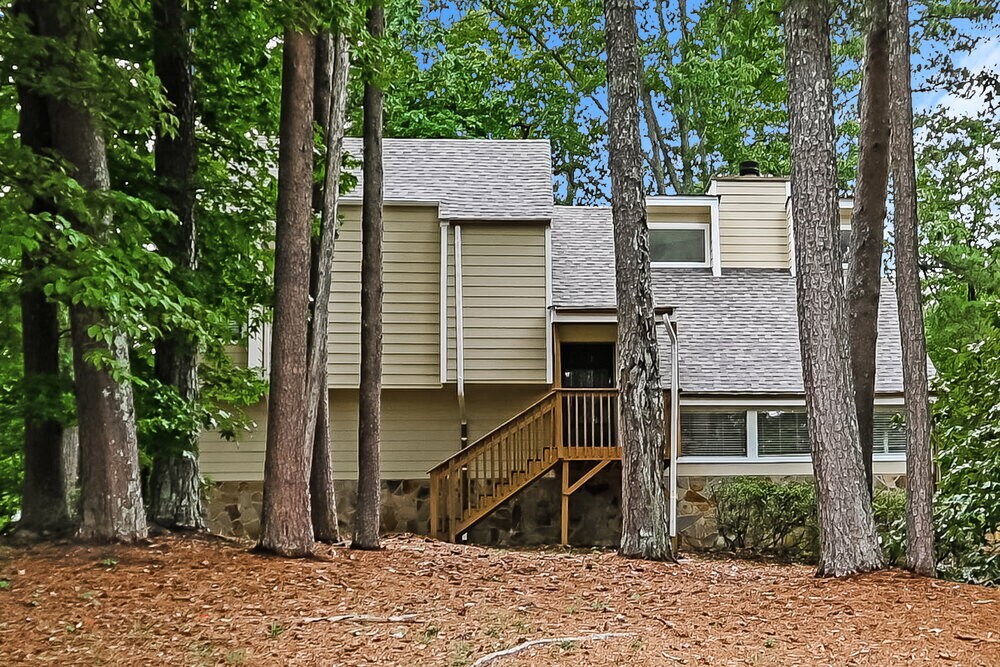 Foto principal - 961 Woodmont Dr