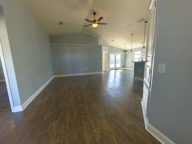 Foto del edificio - 7971 Herzog Ct