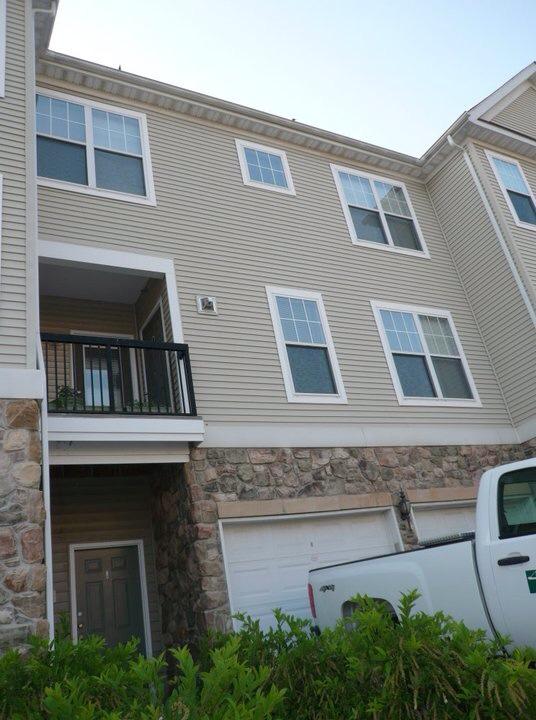Primary Photo - 13401 Connor Dr