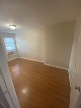 Building Photo - 502 W Alabama St