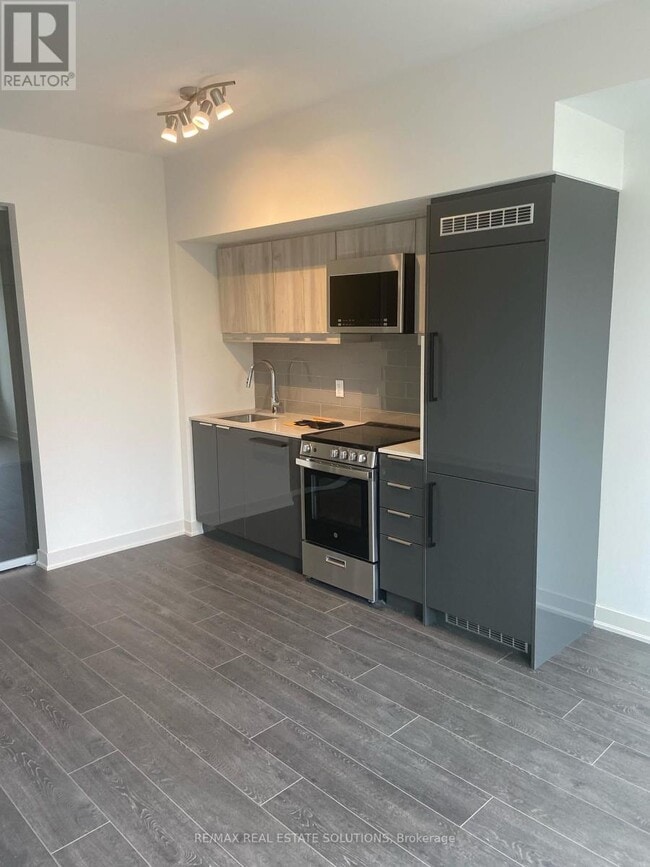 90 Glen Everest Rd, Toronto, ON M1N 0C3 House for Rent in Toronto, ON