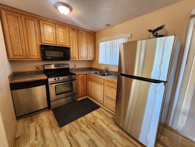 Foto del edificio - 5557 Cahuilla Ave