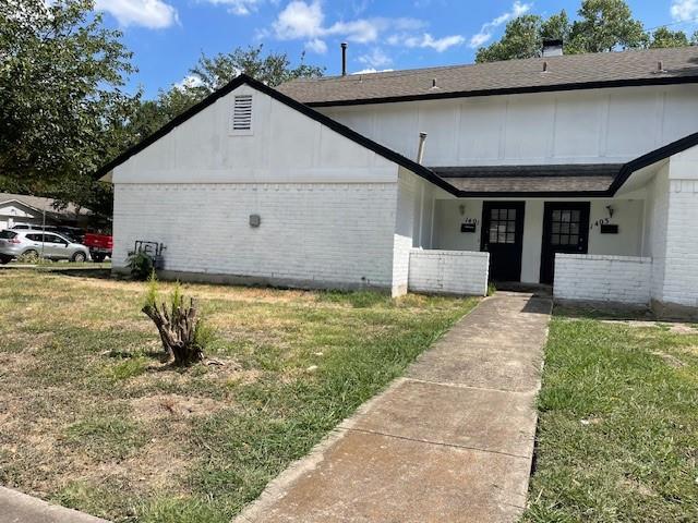 Primary Photo - 135 S Cottonwood Dr