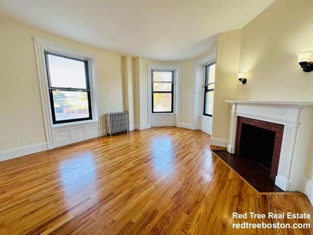 Building Photo - 504 Beacon St